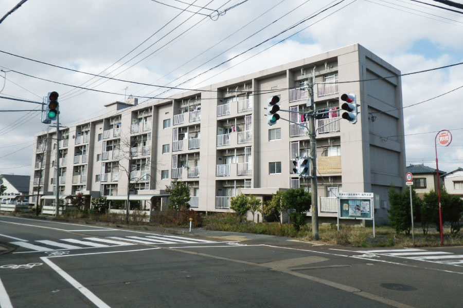 新津新栄町住宅
給水設備改修工事
2011年度