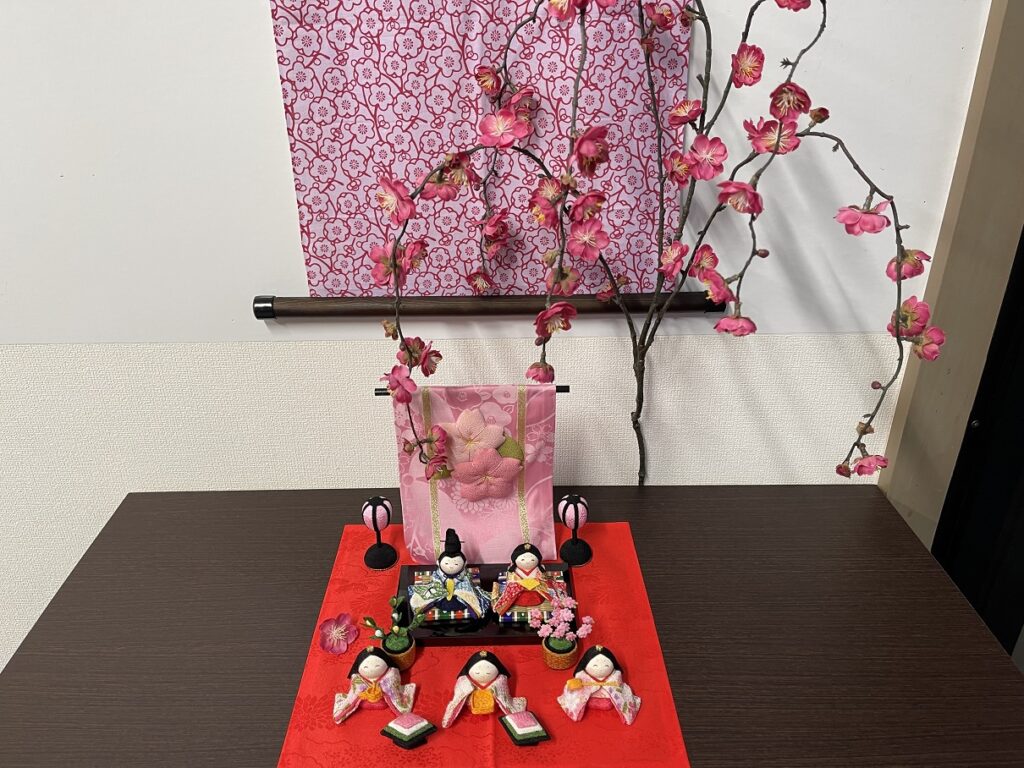 「ひなまつり」