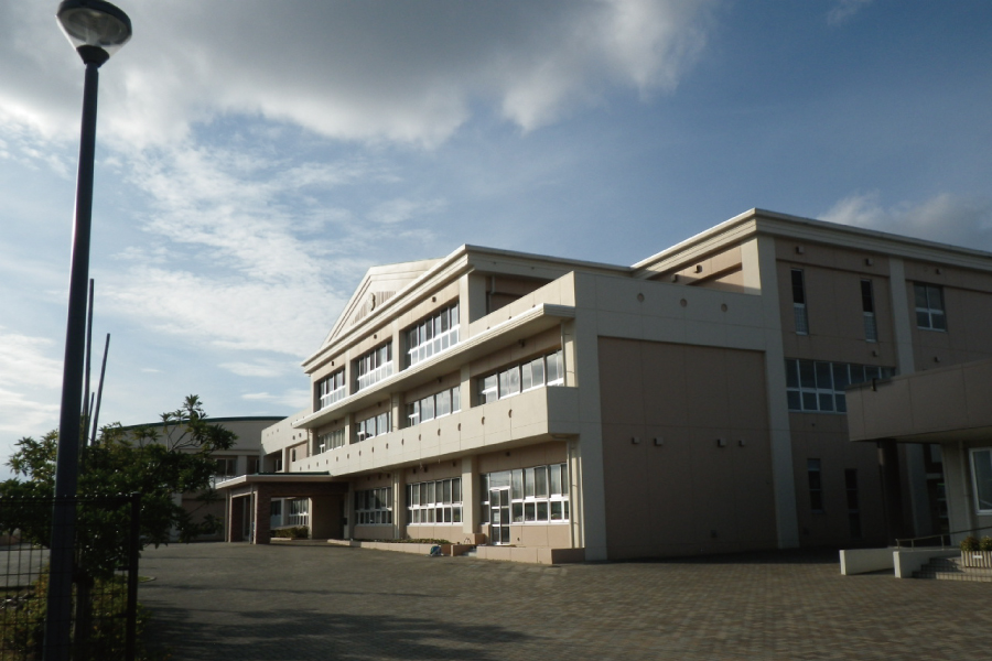 新潟市立新関小学校
改築衛生設備工事
2009年度